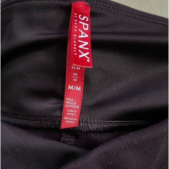 Spanx Purple Split Hem Ankle Length Leggings Size Medium Activewear Workout Wear - Picture 6 of 9